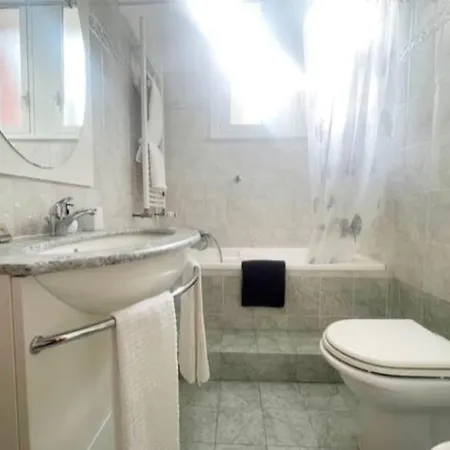 Gioia Apartment *